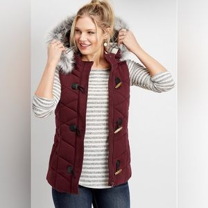 Hooded Toggle Puffer Vest